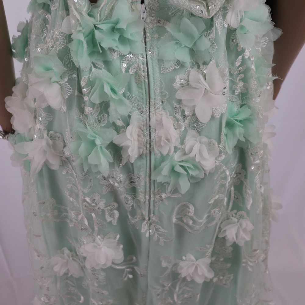 Custom made baby shower dress - Picture 7 of 7